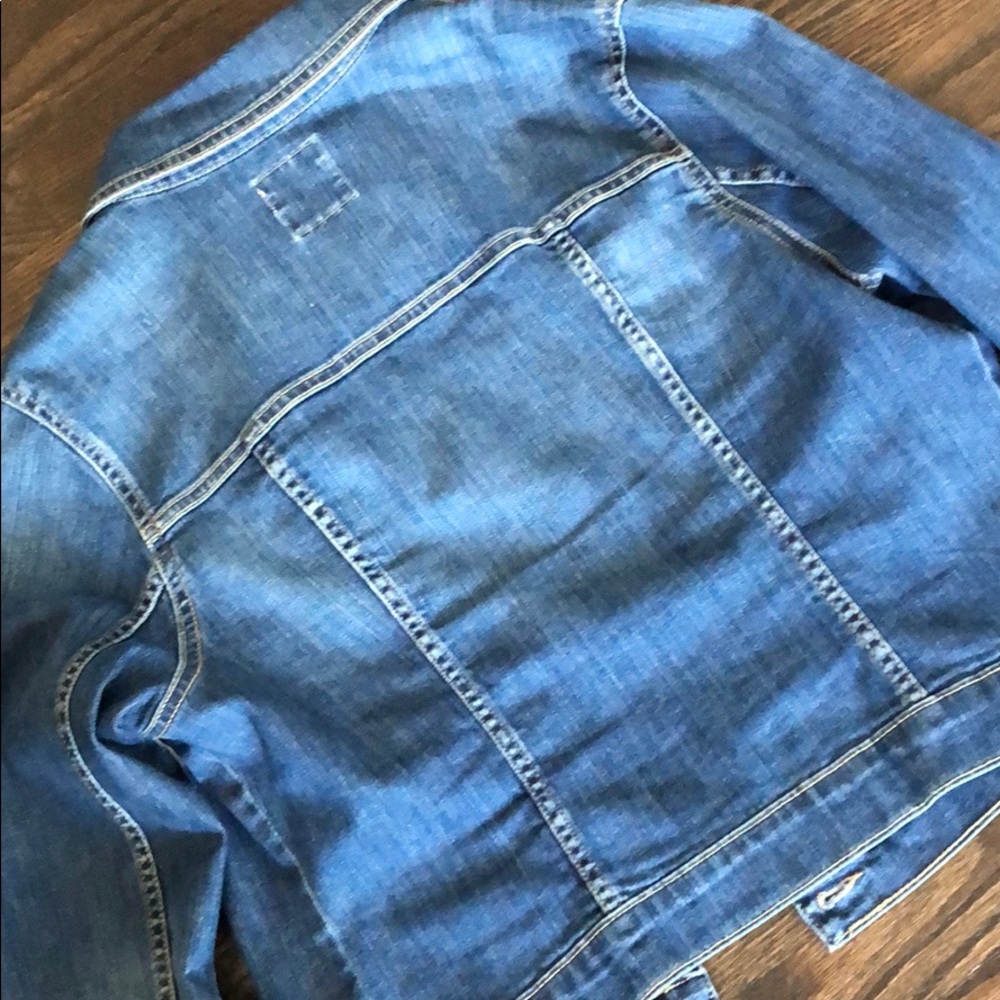 Jean Jacket - Picture 7 of 8